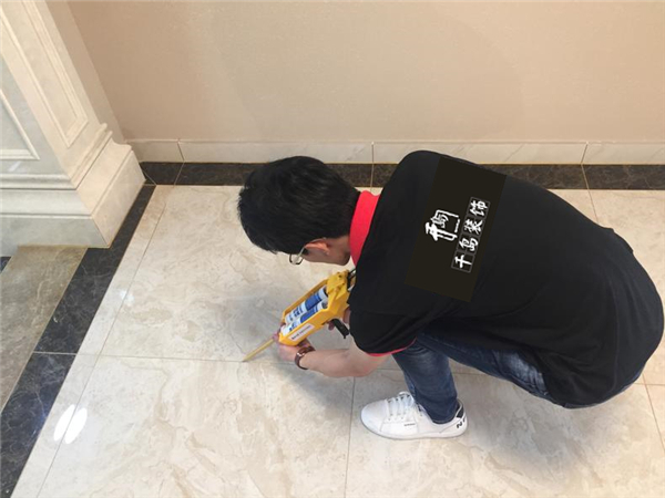 美縫好不好？瓷磚用勾縫劑還是美縫劑